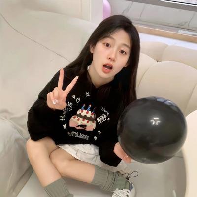 微笑的苹吉